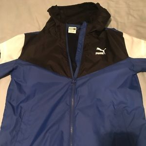 Men’s Puma Windbreaker Size Small